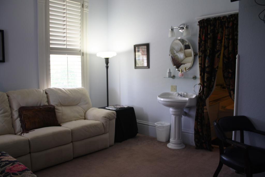ウェザーフォード Angel'S Nest Bed & Breakfast 部屋 写真