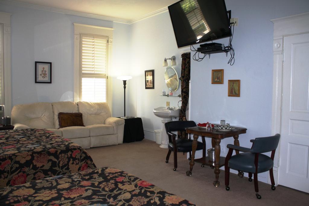 ウェザーフォード Angel'S Nest Bed & Breakfast 部屋 写真